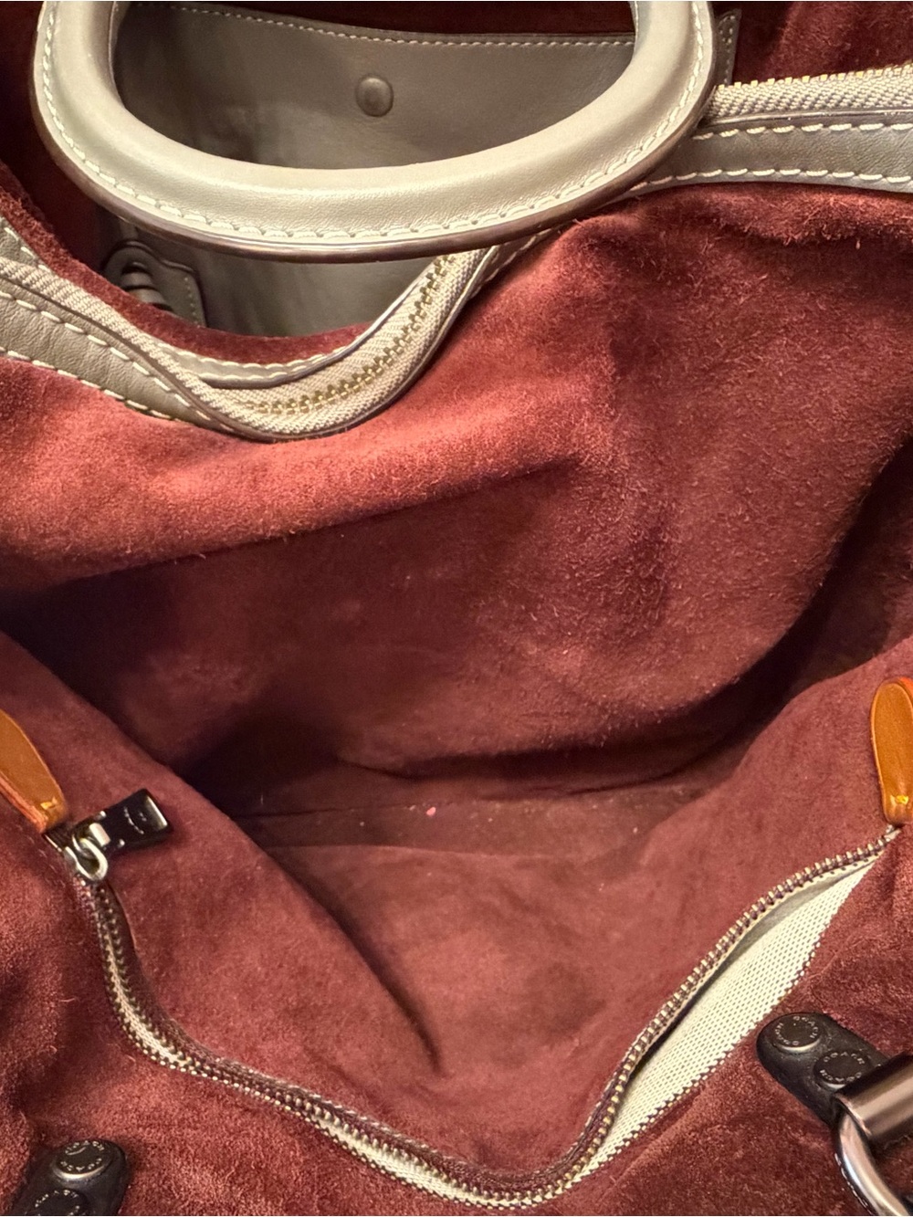 Coach 1941 Rogue 39 Gray With Red Interior - Picture 6 of 13